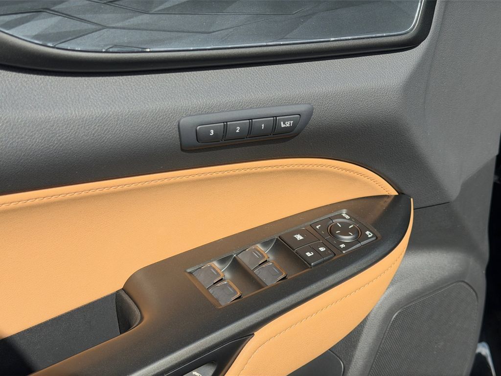 Certified 2025 Lexus NX 350 AWD w/ Accessory Package (Z2) image 15