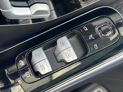 Certified 2023 Mercedes-Benz S 500 4MATIC image 14