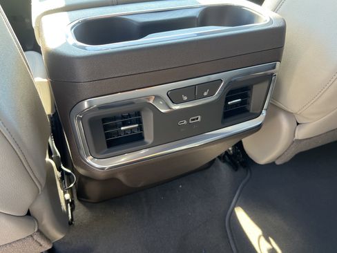 New 2026 GMC Sierra 2500 SLT w/ SLT Premium Package image 26