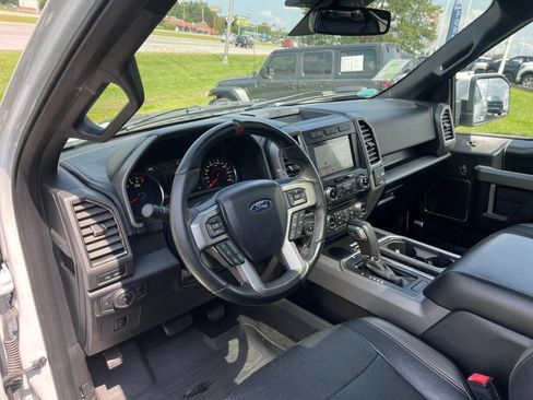 Used 2018 Ford F150 Raptor w/ Equipment Group 802A Luxury AWD/4WD image 11