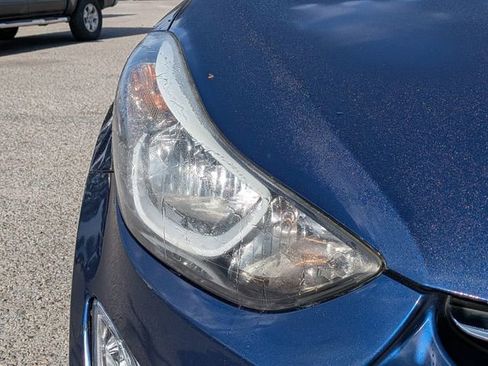 Used 2016 Hyundai Elantra SE w/ Option Group 02 image 10