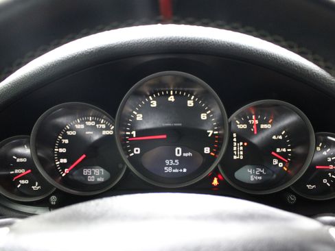 Used 2005 Porsche 911 Carrera image 16