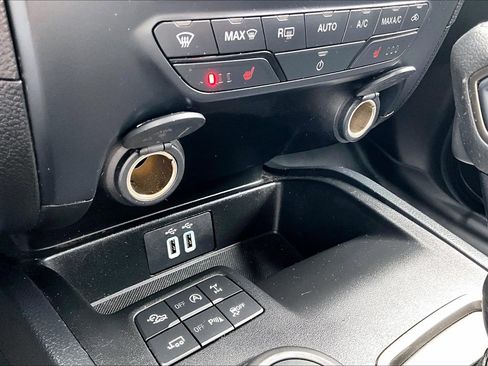 Used 2021 Ford Ranger Lariat w/ Equipment Group 501A High image 32