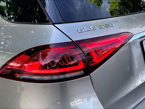 Used 2022 Mercedes-Benz GLE 350 4MATIC image 30