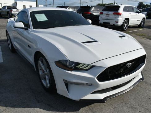 Used 2019 Ford Mustang GT Premium w/ Equipment Group 401A RWD image 4