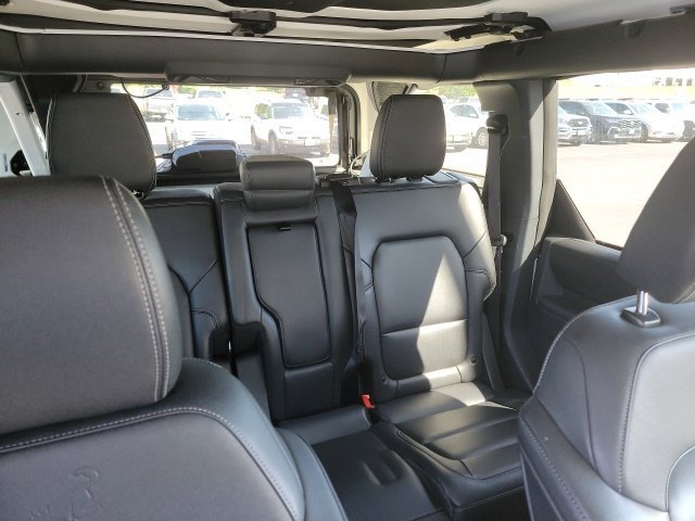 Used 2025 Ford Bronco Badlands AWD/4WD image 5