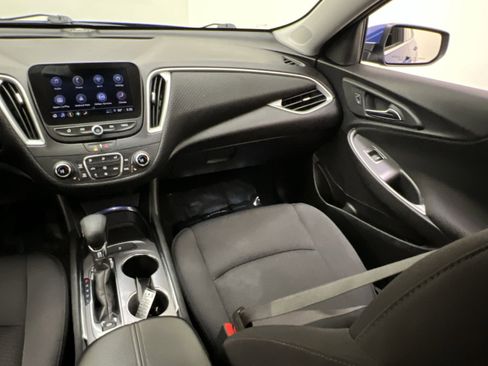Used 2023 Chevrolet Malibu LT image 30