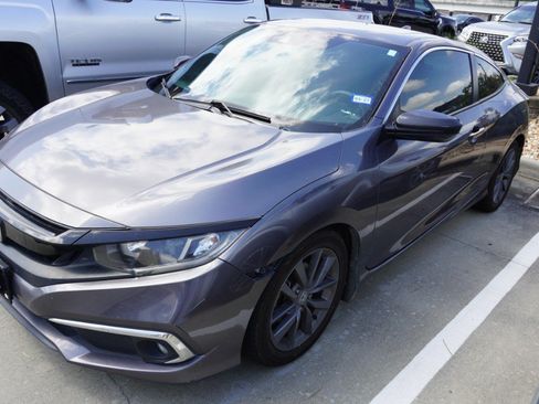 Used 2019 Honda Civic EX image 4