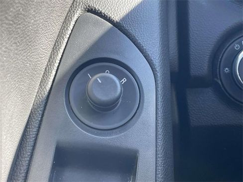 Used 2016 Chevrolet Trax LS image 23