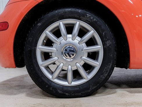 Used 2004 Volkswagen Beetle GLS FWD image 28