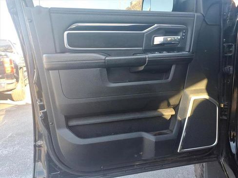 Used 2020 RAM 2500 Laramie image 17