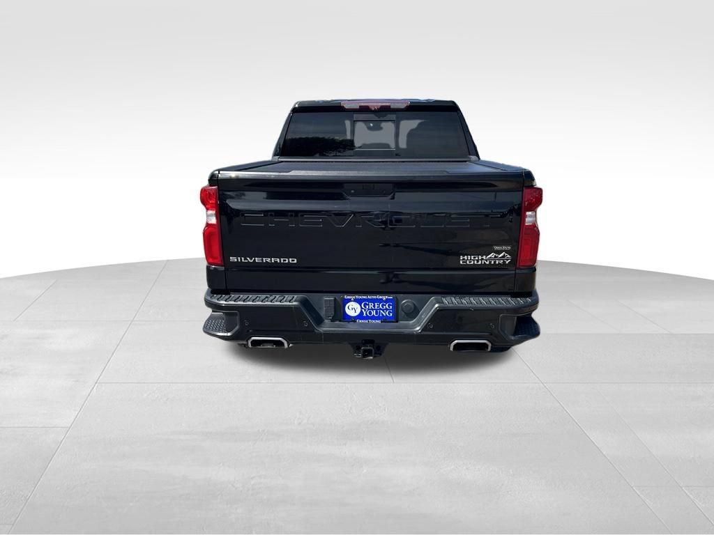 Used 2021 Chevrolet Silverado 1500 High Country w/ Technology Package AWD/4WD image 5