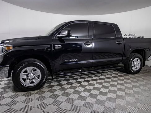 Used 2021 Toyota Tundra SR5 w/ SR5 Upgrade Package RWD image 8