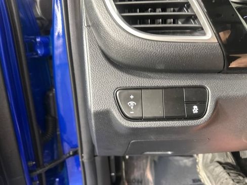 Used 2025 Kia Seltos X-Line AWD/4WD image 15