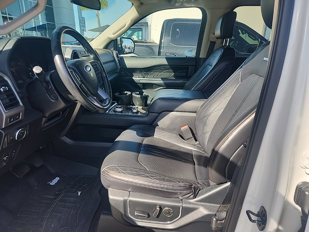 Used 2021 Ford Expedition Max Platinum AWD/4WD image 18