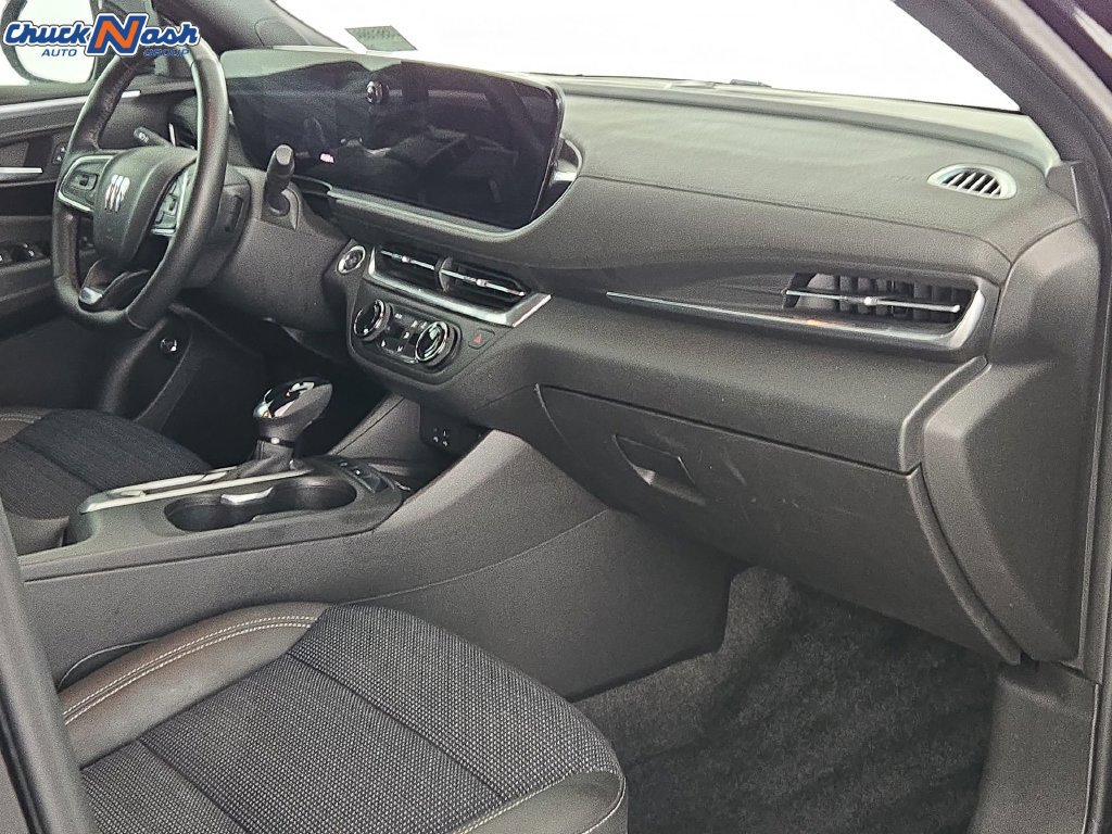 Used 2024 Buick Envista Preferred w/ Convenience I Package FWD image 32