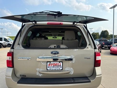 Used 2008 Ford Expedition XLT AWD/4WD image 13