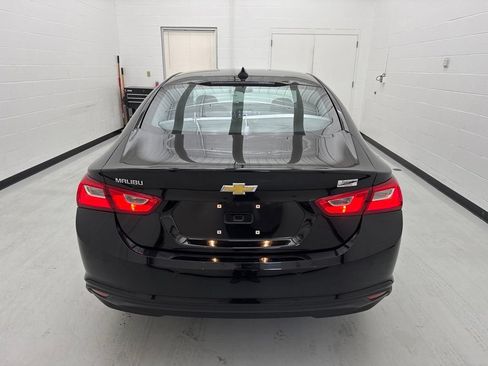 Used 2022 Chevrolet Malibu LS w/ Driver Confidence Package II FWD image 5