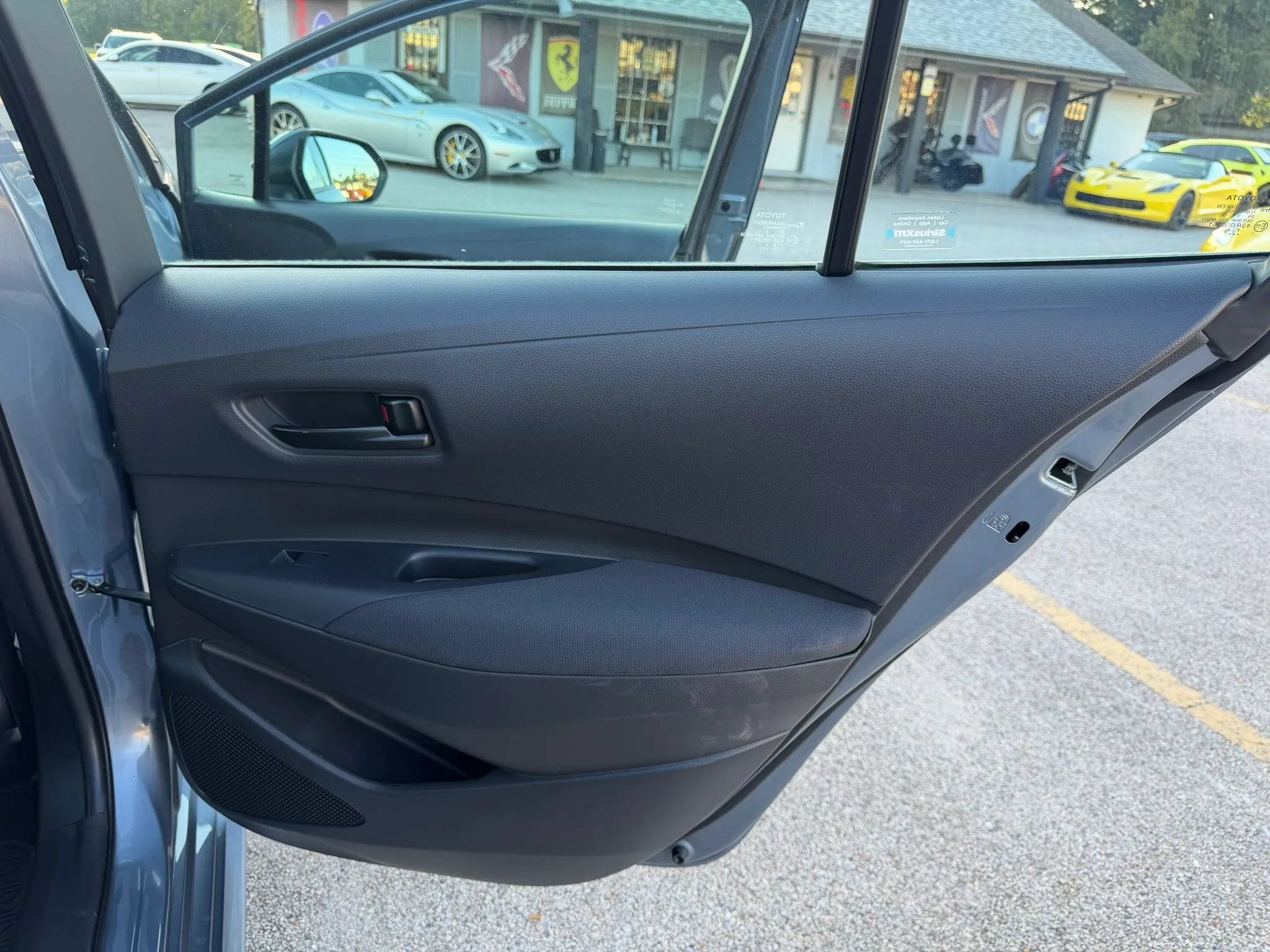 Used 2025 Toyota Corolla LE FWD image 22
