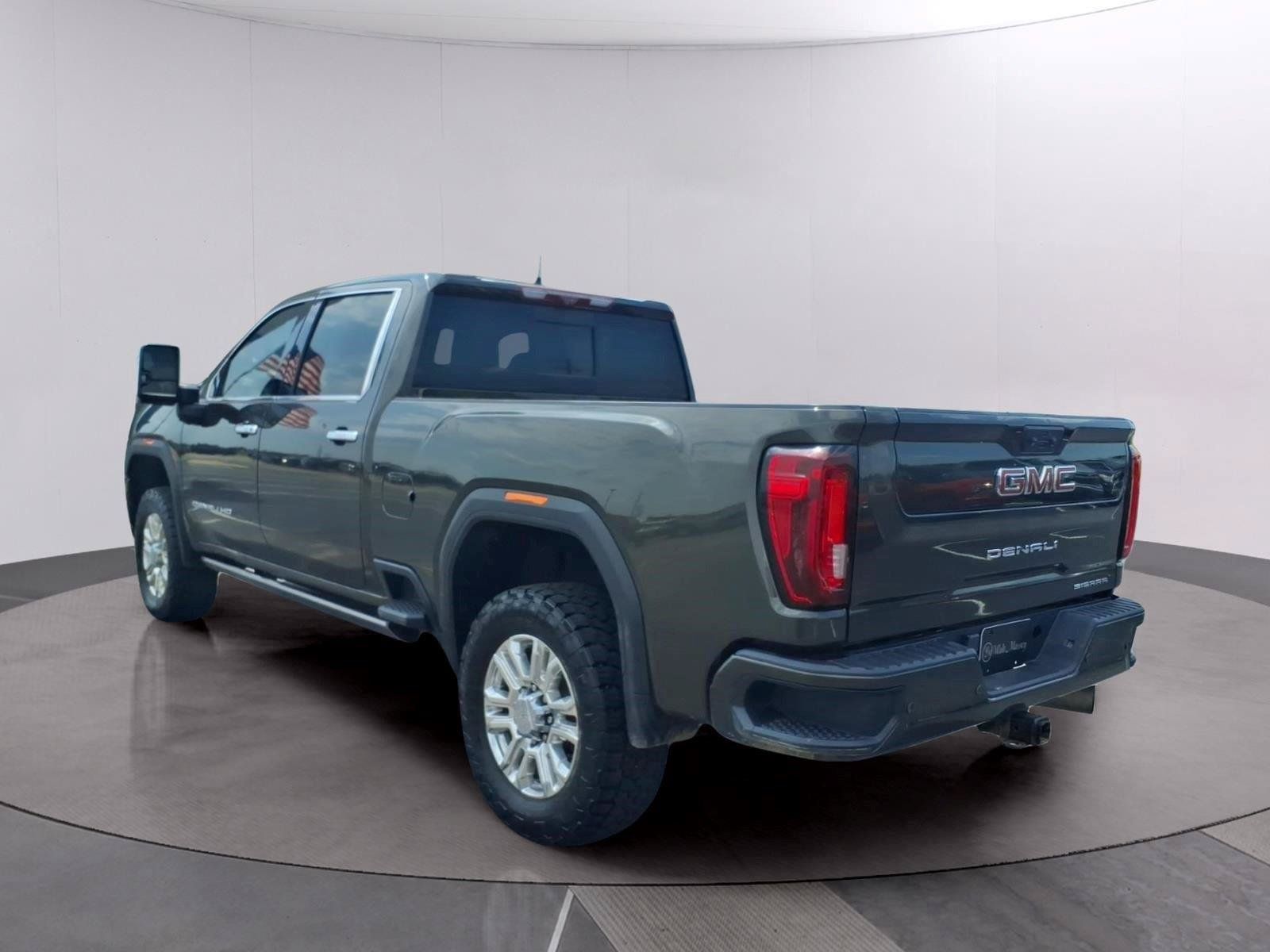 Used 2022 GMC Sierra 2500 Denali w/ Denali Ultimate Package AWD/4WD image 3