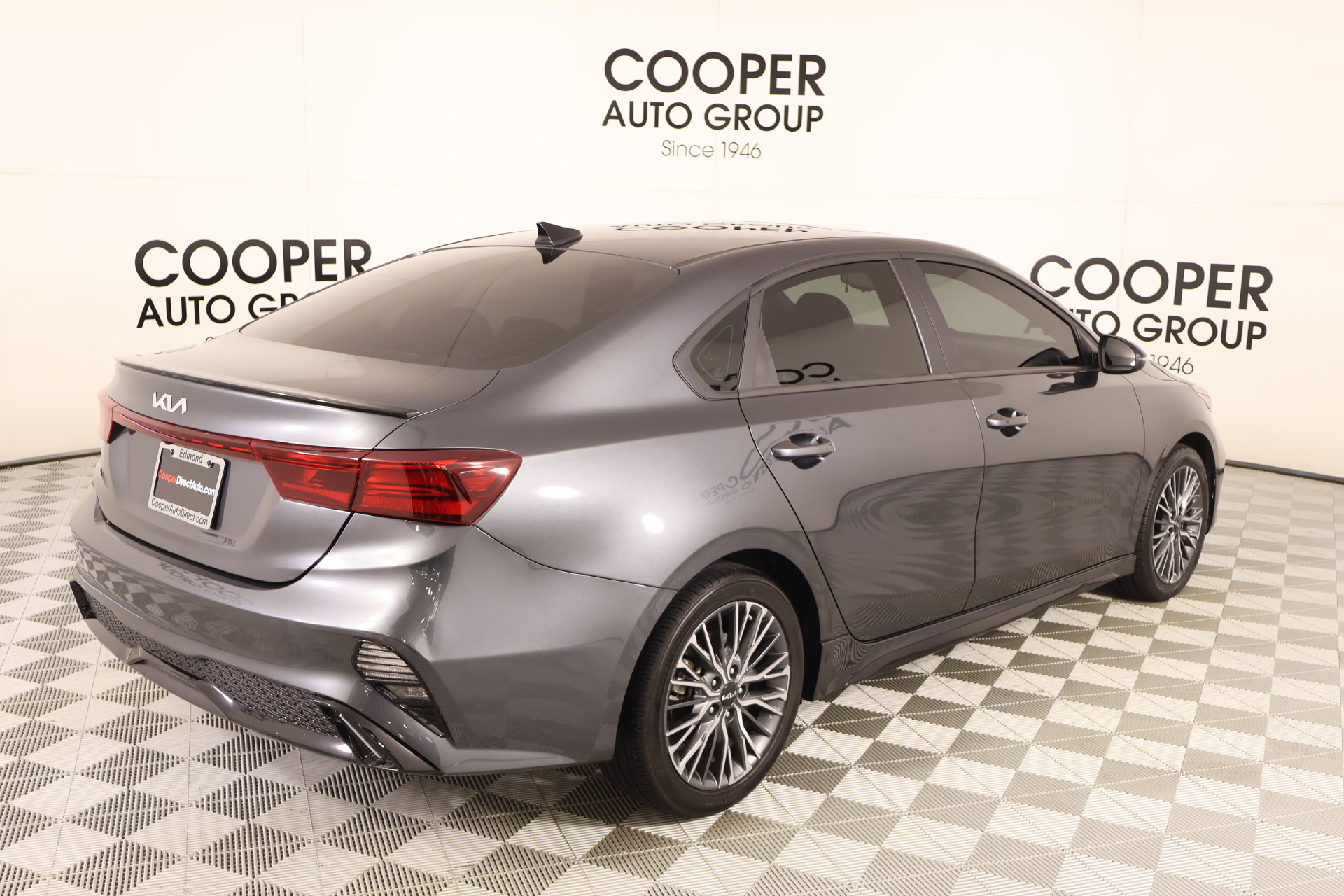 Used 2024 Kia Forte GT-Line w/ GT-Line Premium Package FWD image 21