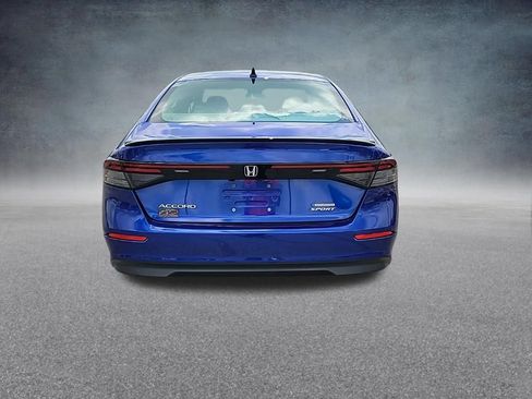 Used 2024 Honda Accord Sport image 5