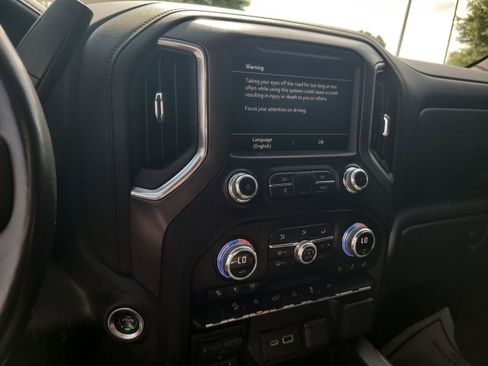 Used 2024 GMC Sierra 1500 Pro w/ Pro Value Package AWD/4WD image 18