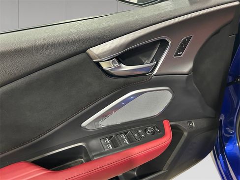 Used 2023 Acura RDX A-Spec image 11