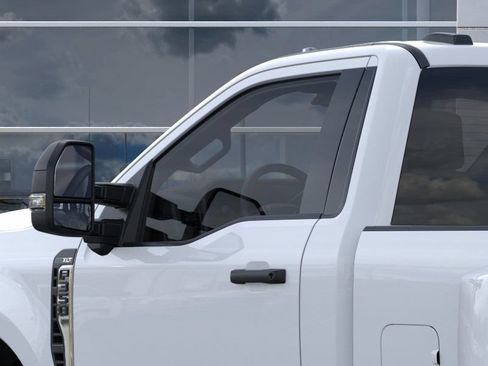 New 2026 Ford F350 XLT w/ 360-Degree Camera Package AWD/4WD image 20