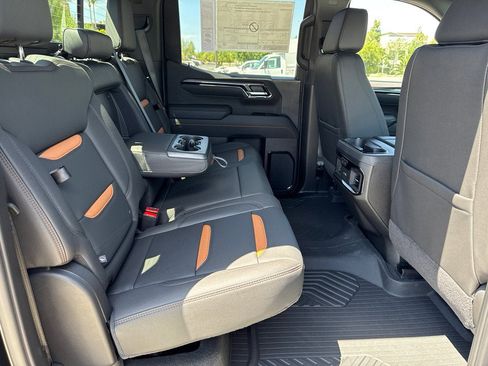 New 2026 GMC Sierra 1500 AT4 w/ AT4 Premium Package image 17