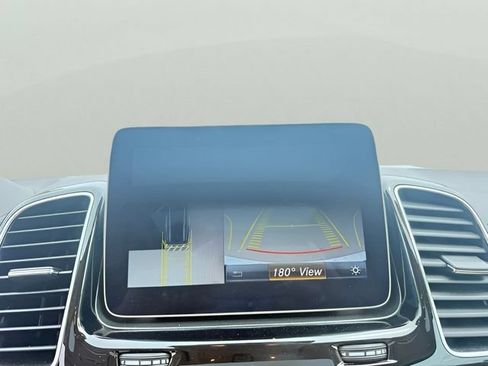 Used 2018 Mercedes-Benz GLS 450 4MATIC image 21