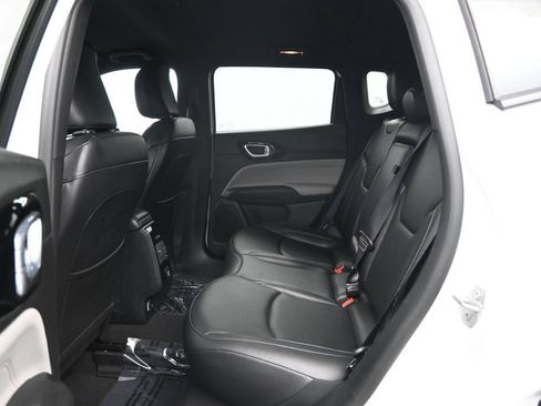 Used 2025 Jeep Compass Limited AWD/4WD image 25