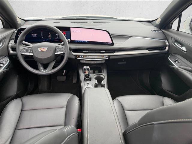 Used 2024 Cadillac XT4 Premium Luxury FWD image 20