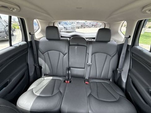 Used 2019 Buick Envision Essence FWD image 22