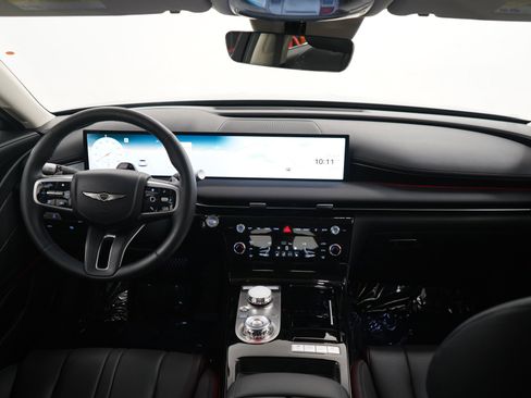 Used 2026 Genesis G80 2.5T AWD/4WD image 13
