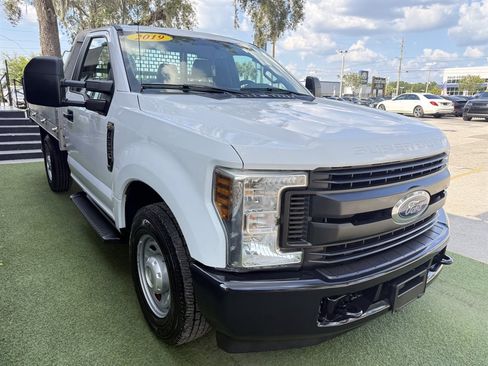 Used 2019 Ford F250 XL RWD image 3