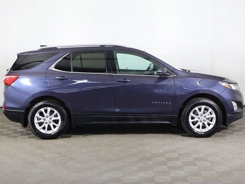 Used 2018 Chevrolet Equinox LT w/ Sun & Infotainment Package AWD/4WD image 15