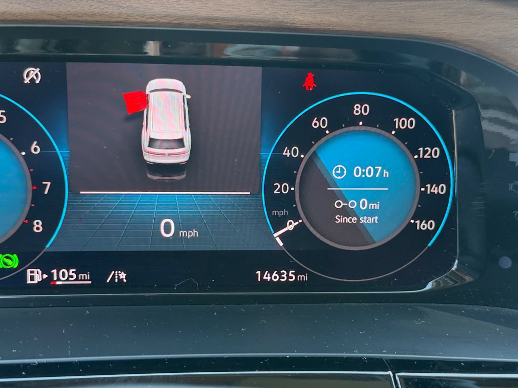 Used 2024 Volkswagen Atlas SE AWD/4WD image 17