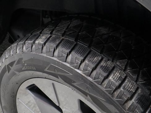 Certified 2024 Ford F150 Lightning XLT w/ Max Trailer Tow Package image 21