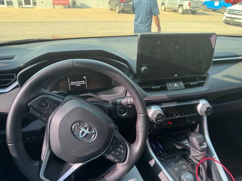 Used 2025 Toyota RAV4 XSE w/ Weather Package image 3