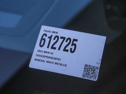 Used 2024 BMW X3 xDrive30i image 25