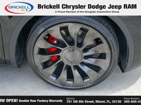 Used 2025 Tesla Model Y Performance AWD/4WD image 33