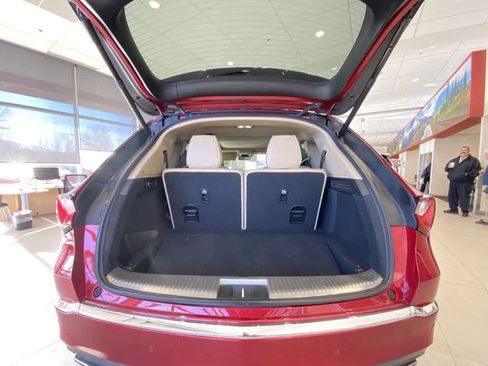 Used 2022 Acura MDX SH-AWD w/ Advance Package image 27