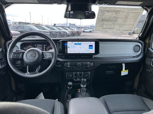 New 2026 Jeep Gladiator Sport image 9