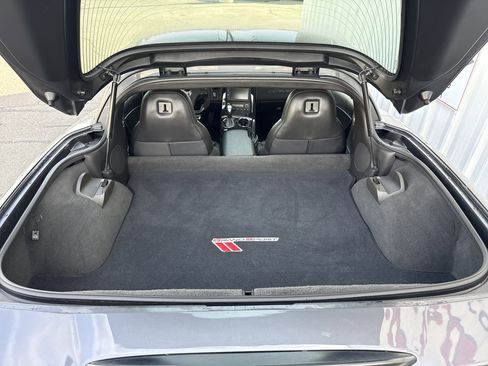 Used 2011 Chevrolet Corvette Grand Sport w/ Preferred Equipment Group image 11