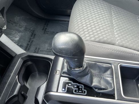 Used 2022 Toyota Tacoma SR5 image 15