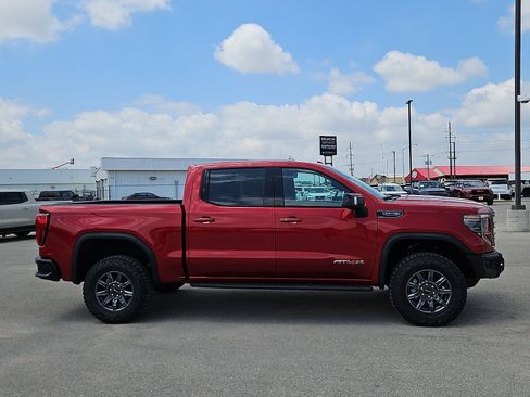 New 2026 GMC Sierra 1500 AT4X AWD/4WD image 6