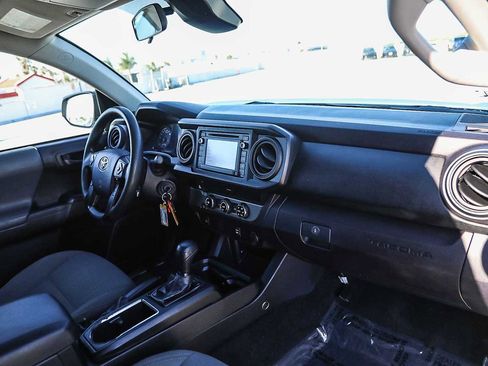 Certified 2018 Toyota Tacoma SR image 13