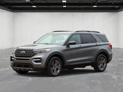 Used 2022 Ford Explorer XLT w/ Equipment Group 202A
