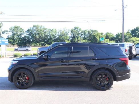 Certified 2020 Ford Explorer ST w/ ST Street Pack AWD/4WD image 5